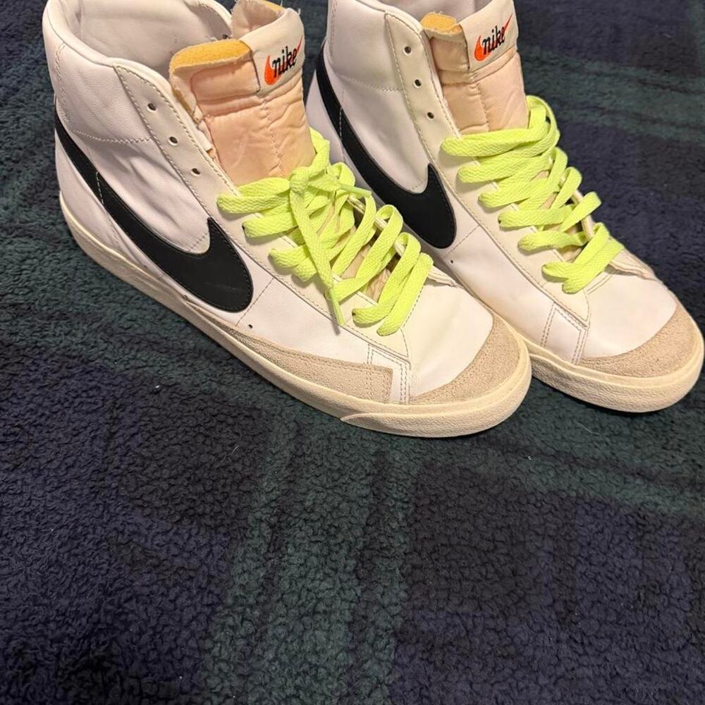 Nike blazer mid 77 sneakers
